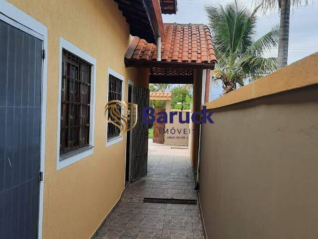 #67 - Casa de Praia para Venda em Itanhaém - SP