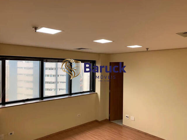#667 - Conjunto Comercial para Venda em São Paulo - SP