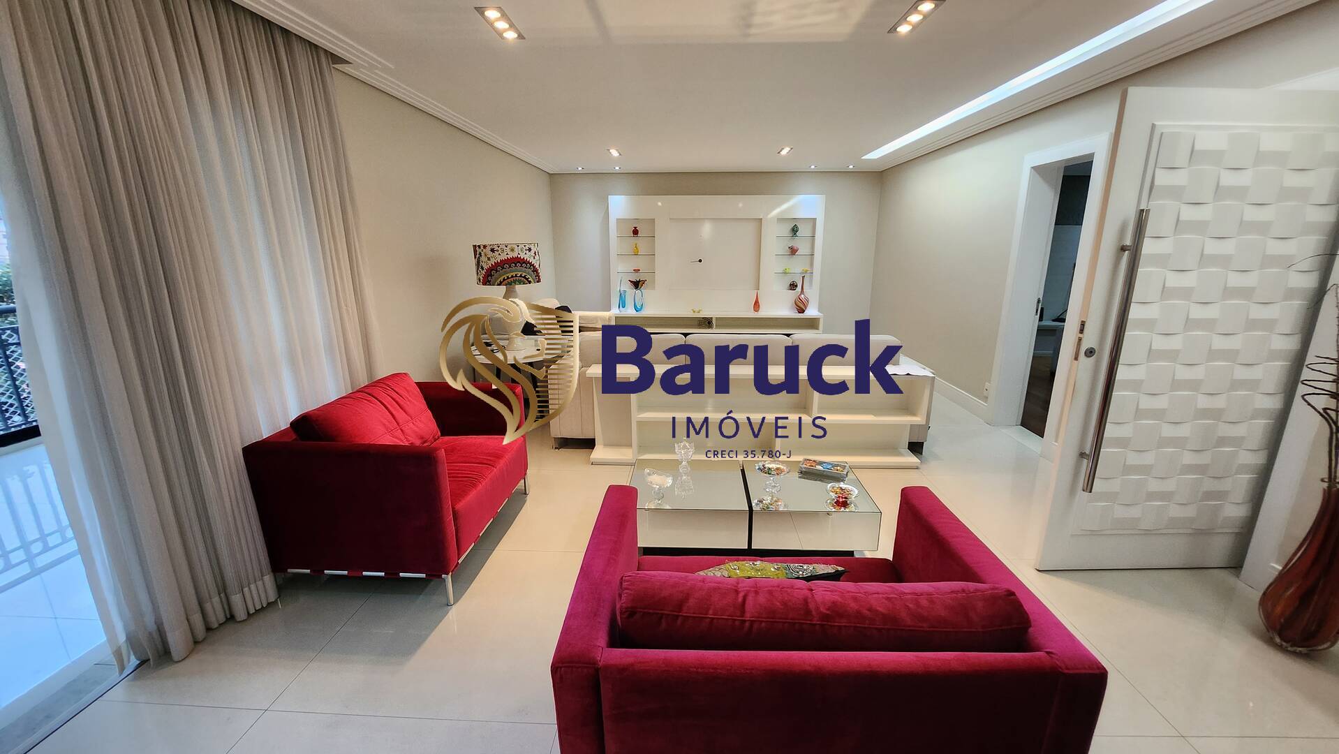 Apartamento, 3 quartos, 230 m² - Foto 1