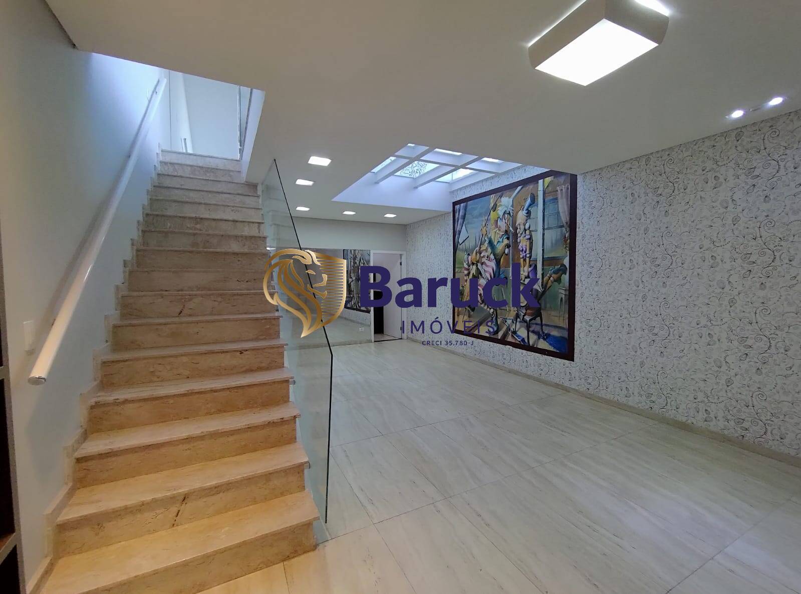 Sobrado, 229 m² - Foto 2