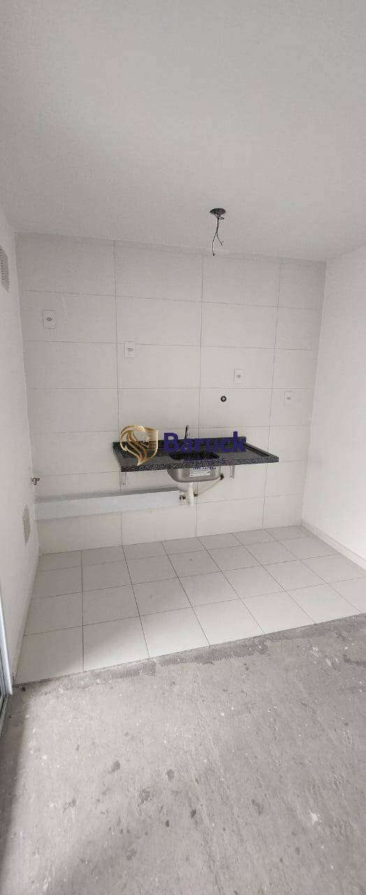 Apartamento à venda com 2 quartos, 43m² - Foto 4