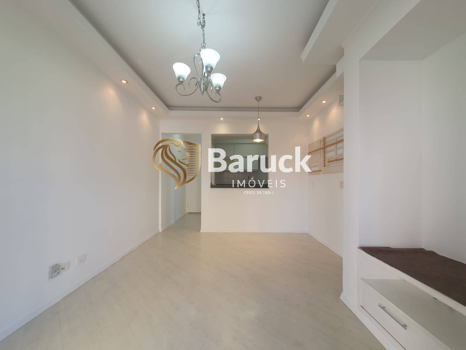 Apartamento para alugar com 2 quartos, 61m² - Foto 2