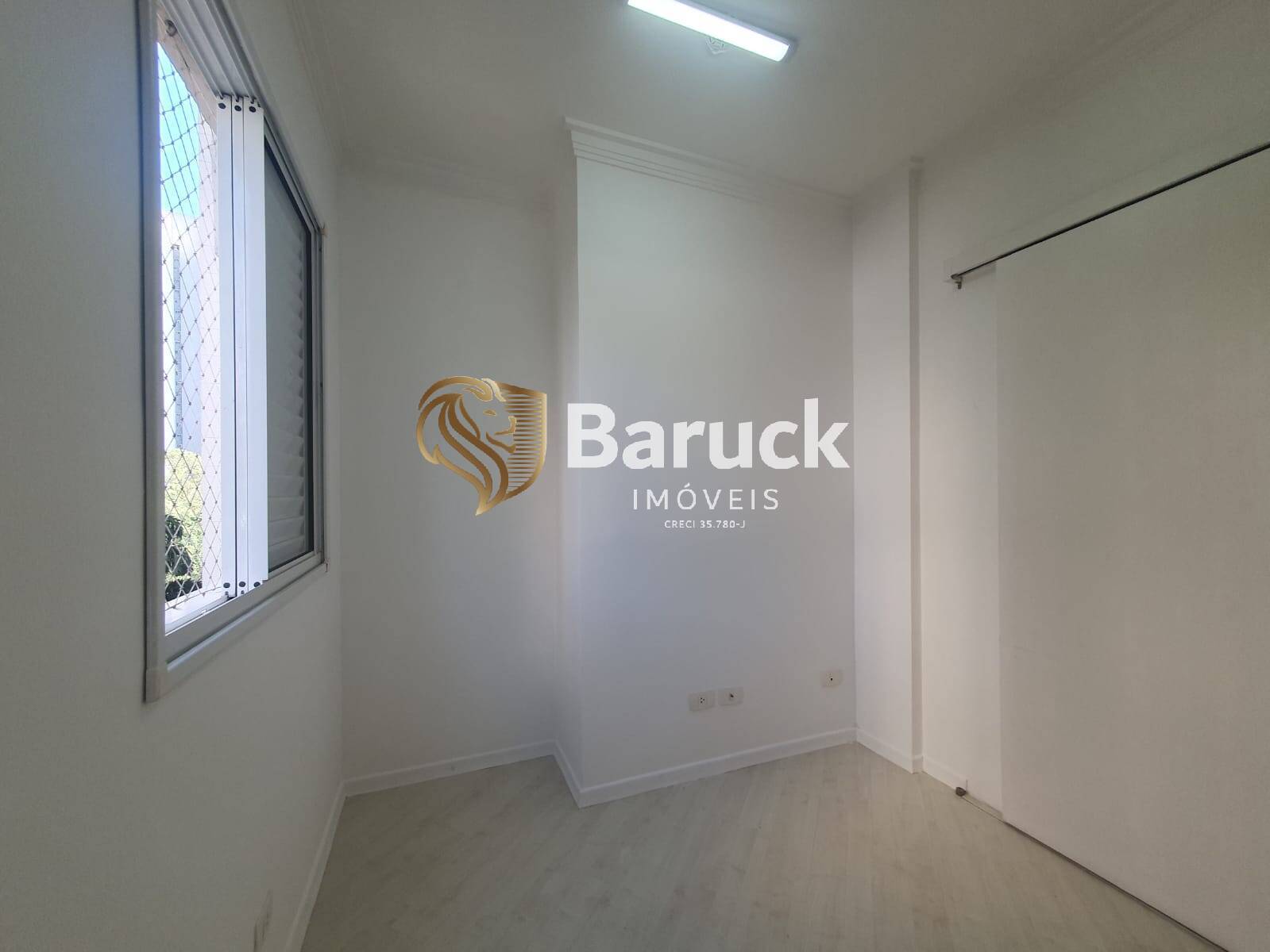 Apartamento para alugar com 2 quartos, 61m² - Foto 5