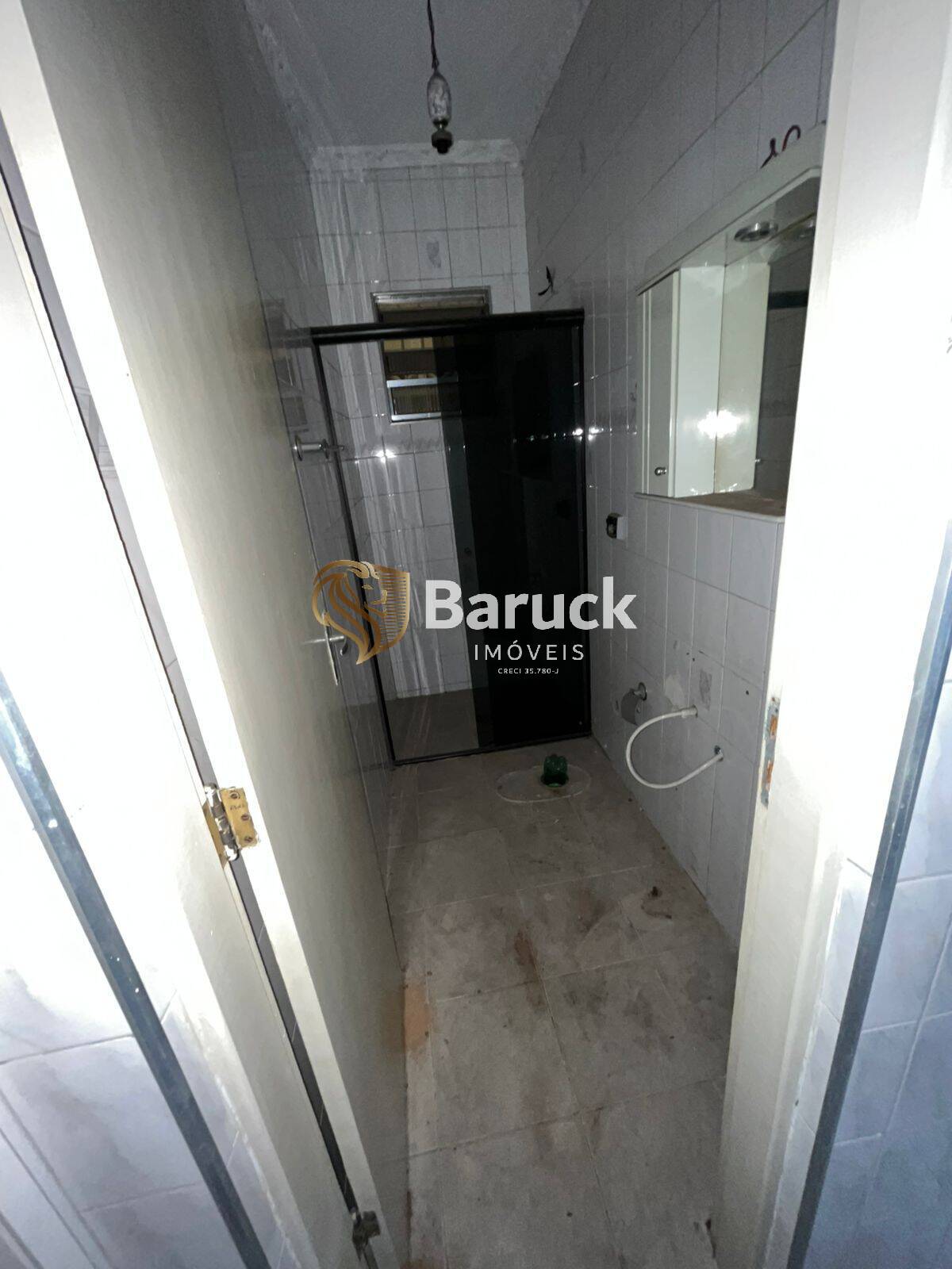 Casa à venda com 2 quartos, 130m² - Foto 6