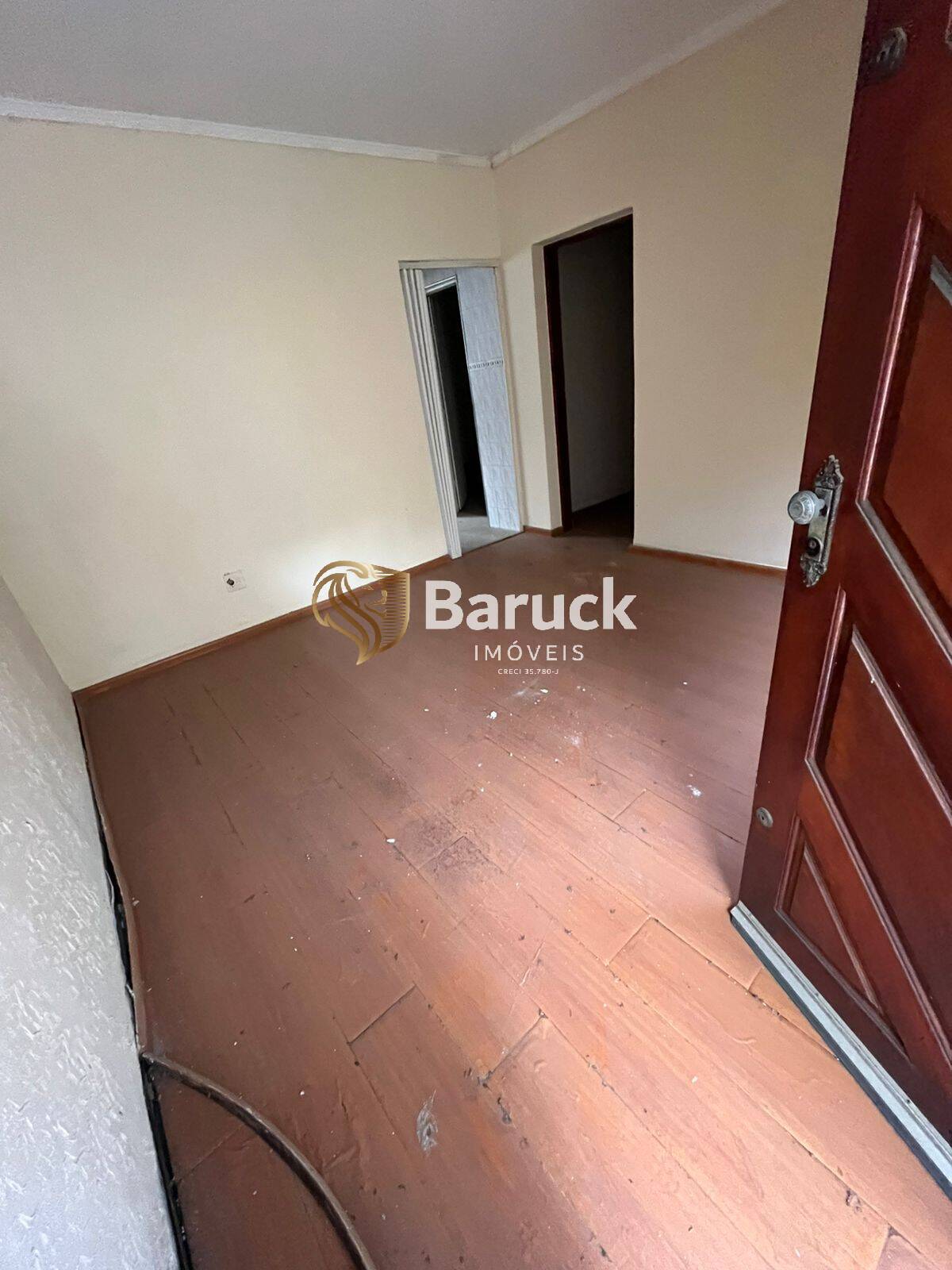 Casa à venda com 2 quartos, 130m² - Foto 3