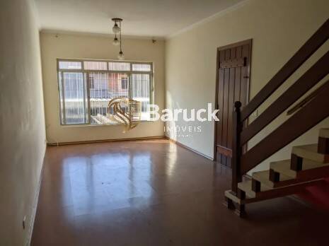 Sobrado à venda com 3 quartos, 140m² - Foto 1