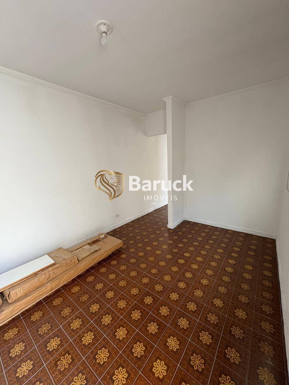Sobrado à venda com 4 quartos, 243m² - Foto 9