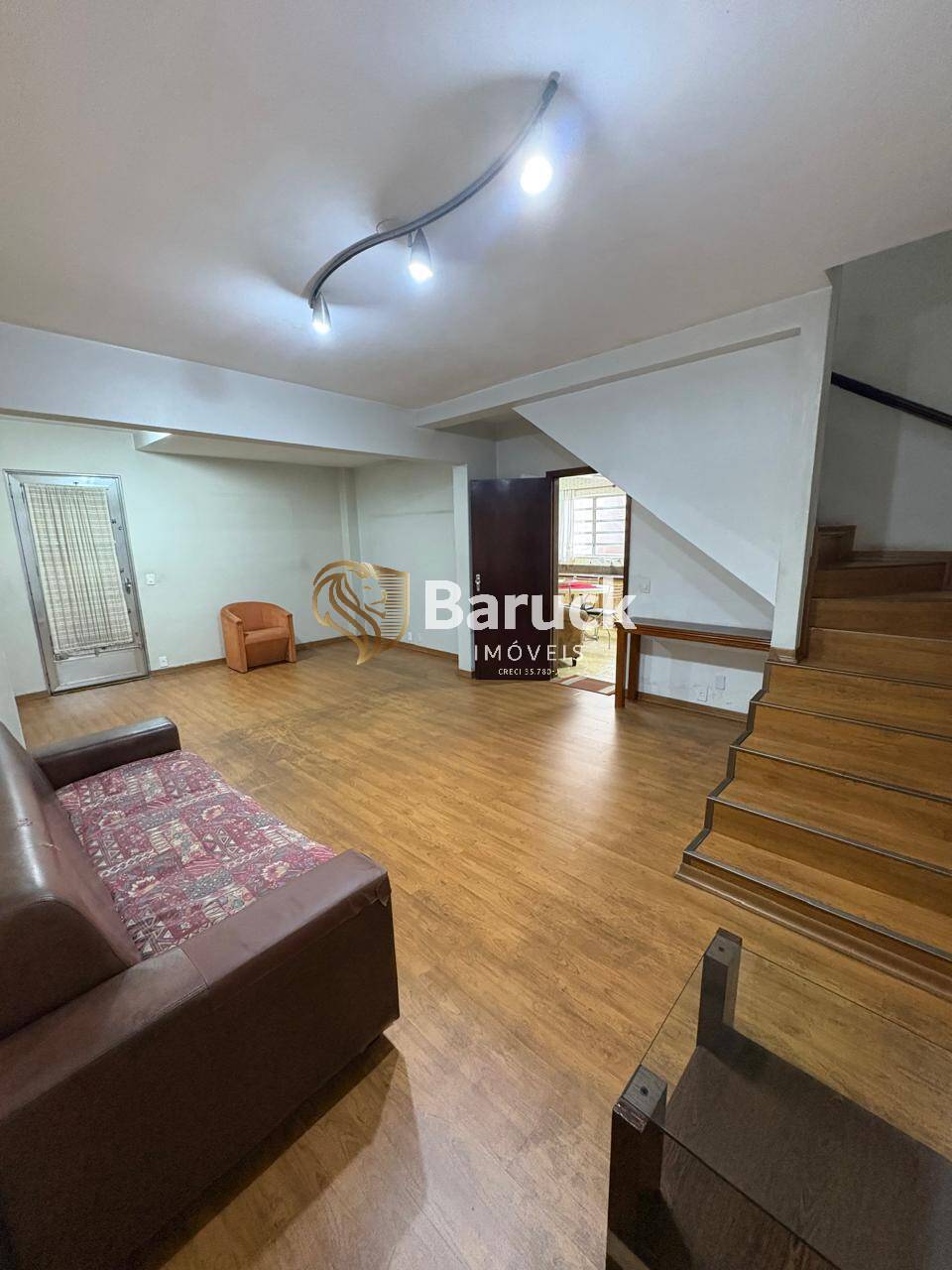 Sobrado à venda com 4 quartos, 243m² - Foto 18
