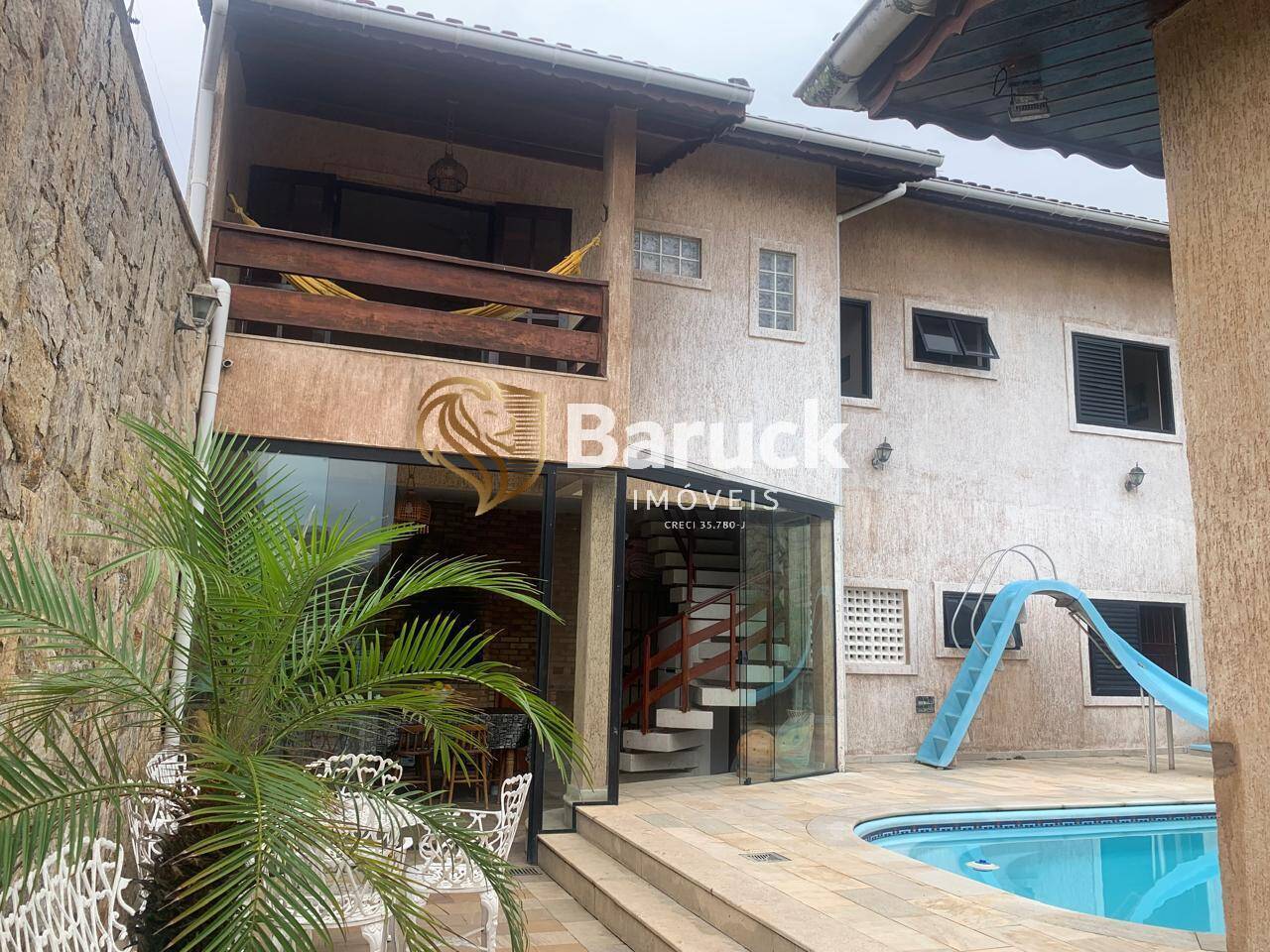 Casa, 7 quartos, 283 m² - Foto 1