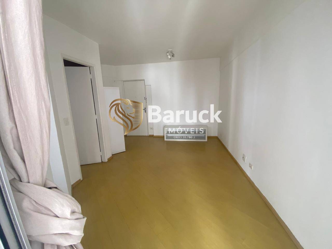 Apartamento para alugar com 1 quarto, 55m² - Foto 31