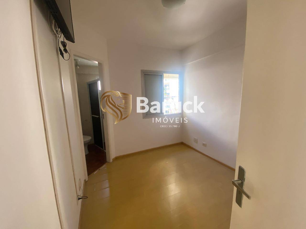 Apartamento para alugar com 1 quarto, 55m² - Foto 32