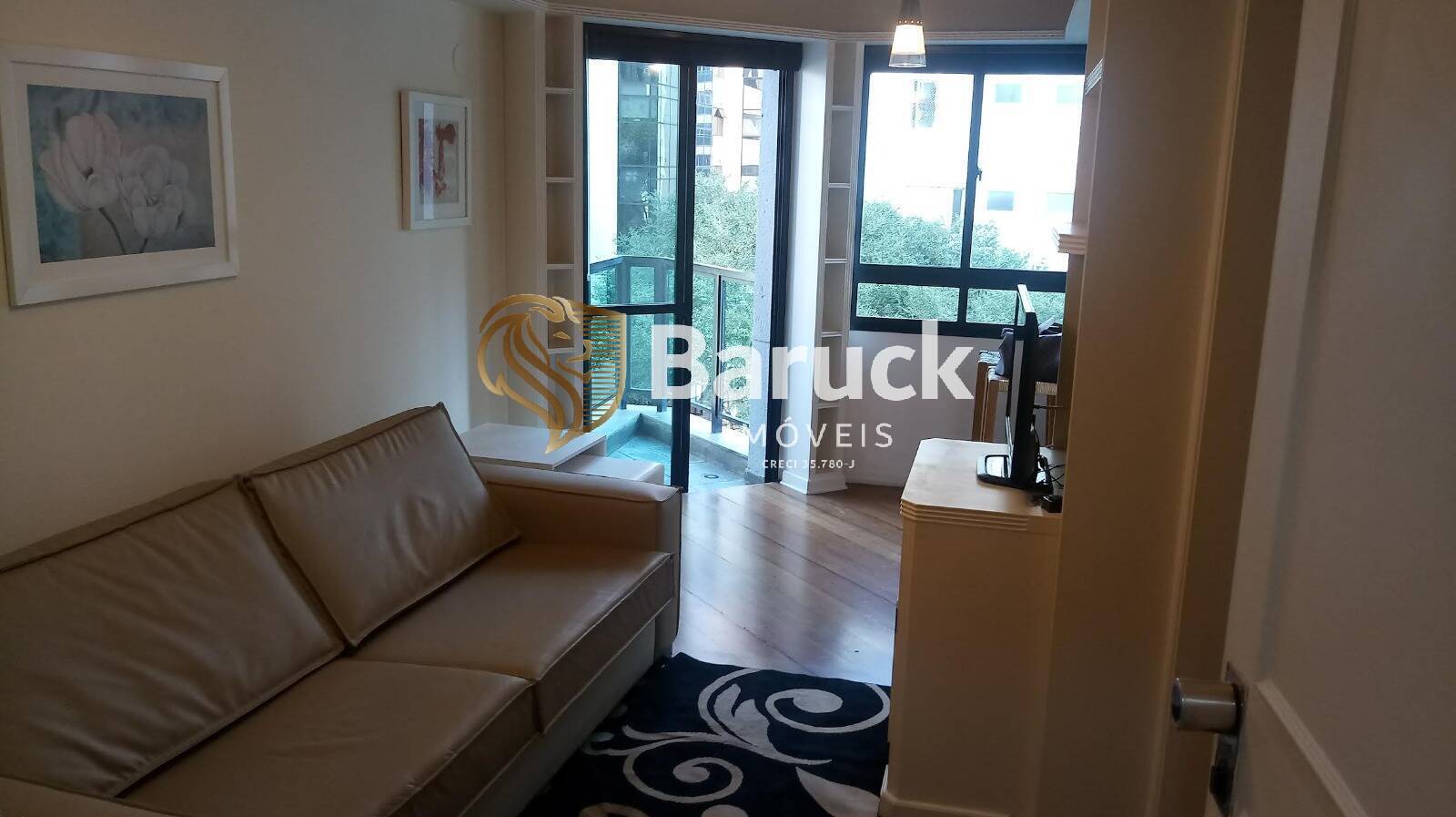 Apartamento para alugar com 1 quarto, 58m² - Foto 2