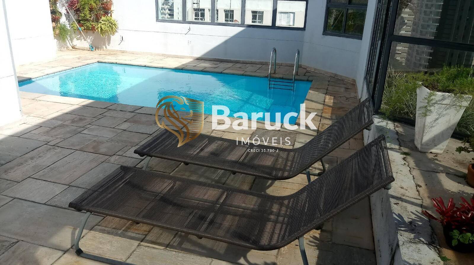 Apartamento para alugar com 1 quarto, 58m² - Foto 9