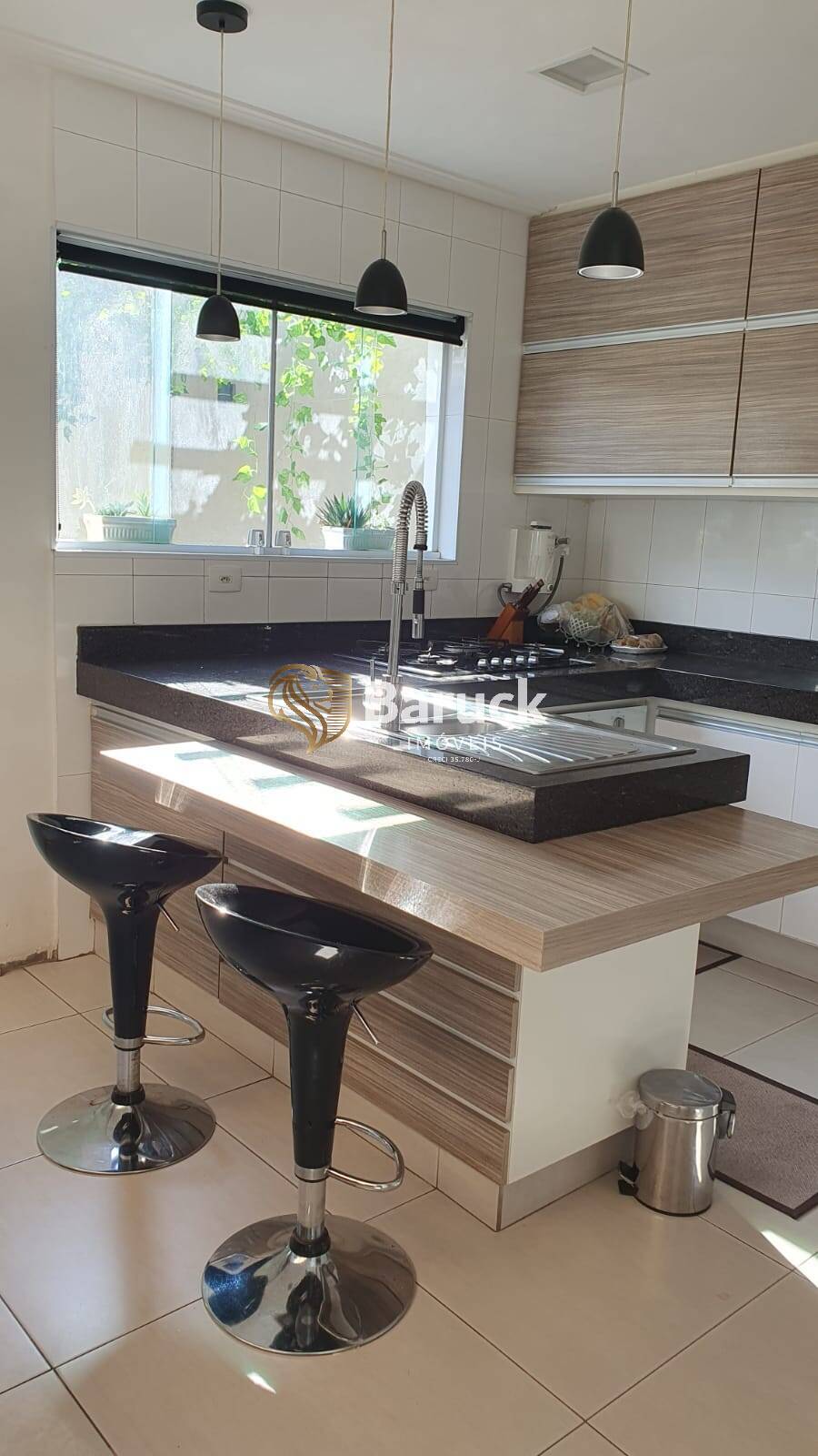 Sobrado à venda com 2 quartos, 145m² - Foto 2